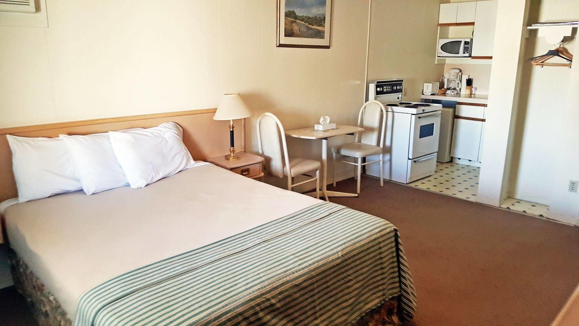 Badlands Motel Drumheller Eksteriør bilde